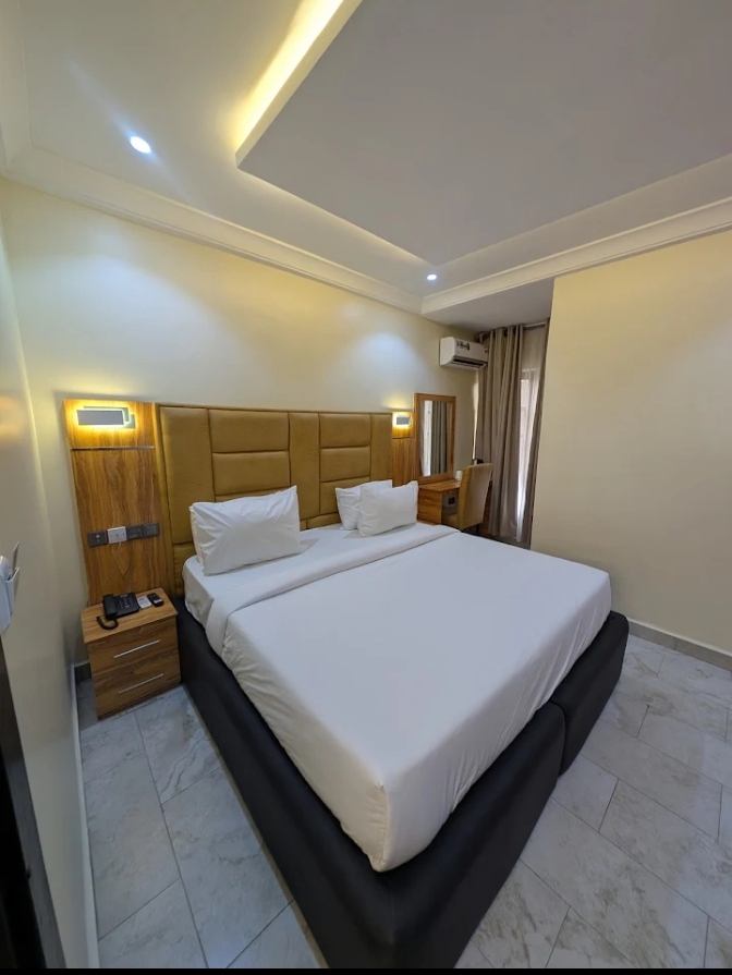 /web/uploads/116/Madina Hotel Residences/header-images/plati.jpg1.jpg